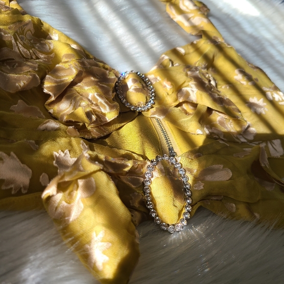 FULL SET🌸For love and lemons cosmo TOP & SKIRT - Picture 11 of 11